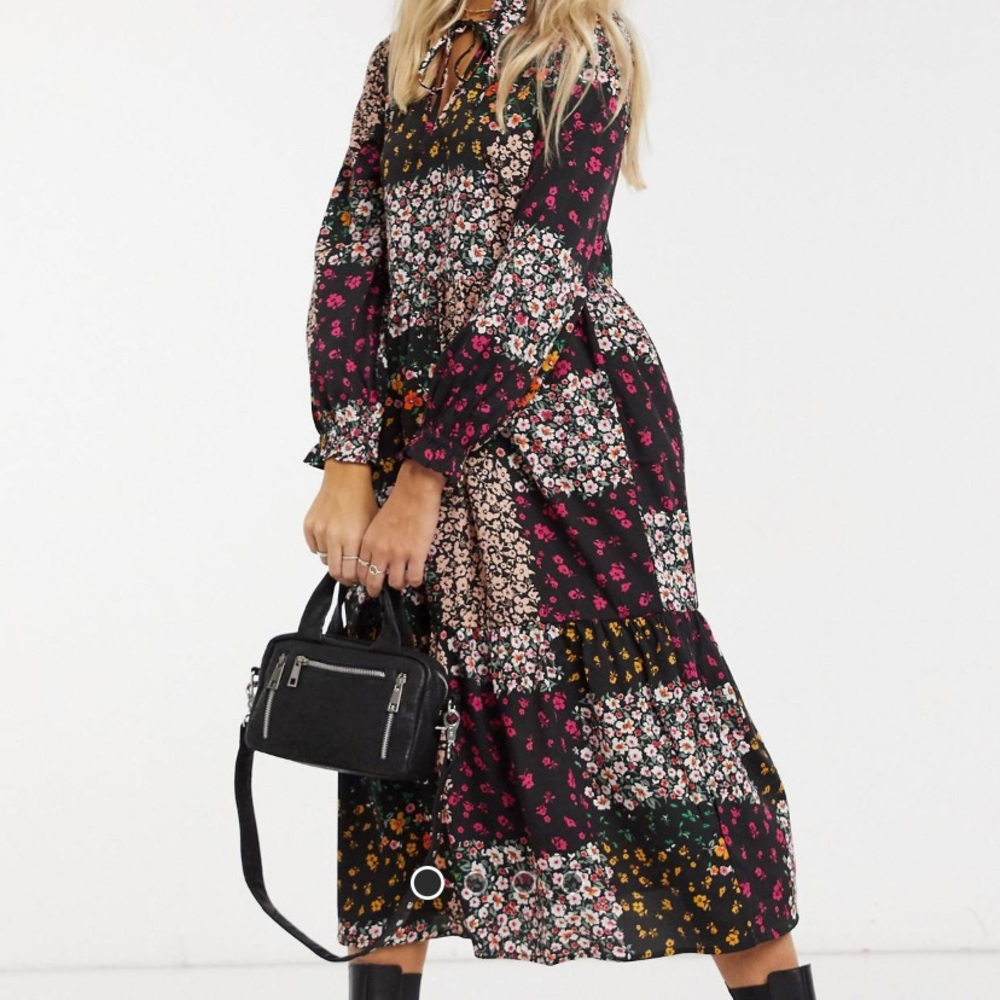 Tied neck midi floral dress